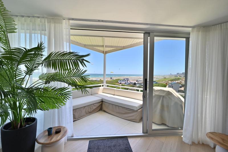 3 Bedroom Property for Sale in Dolphin Beach Western Cape